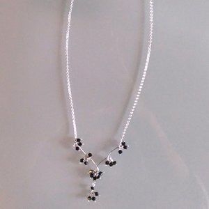 Vine Style Intertwined Black Beads Necklace